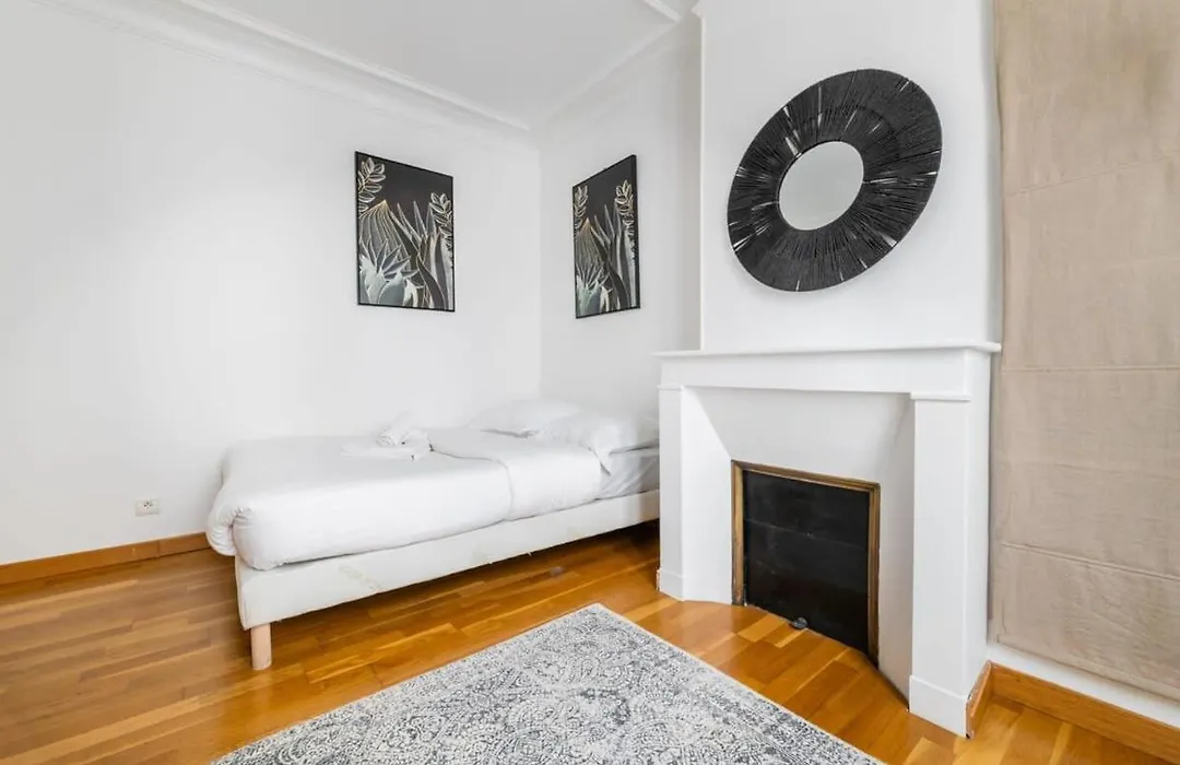 85M2 De Confort Paris 17 - Charme Parisien 6P - Flat-Guest-1